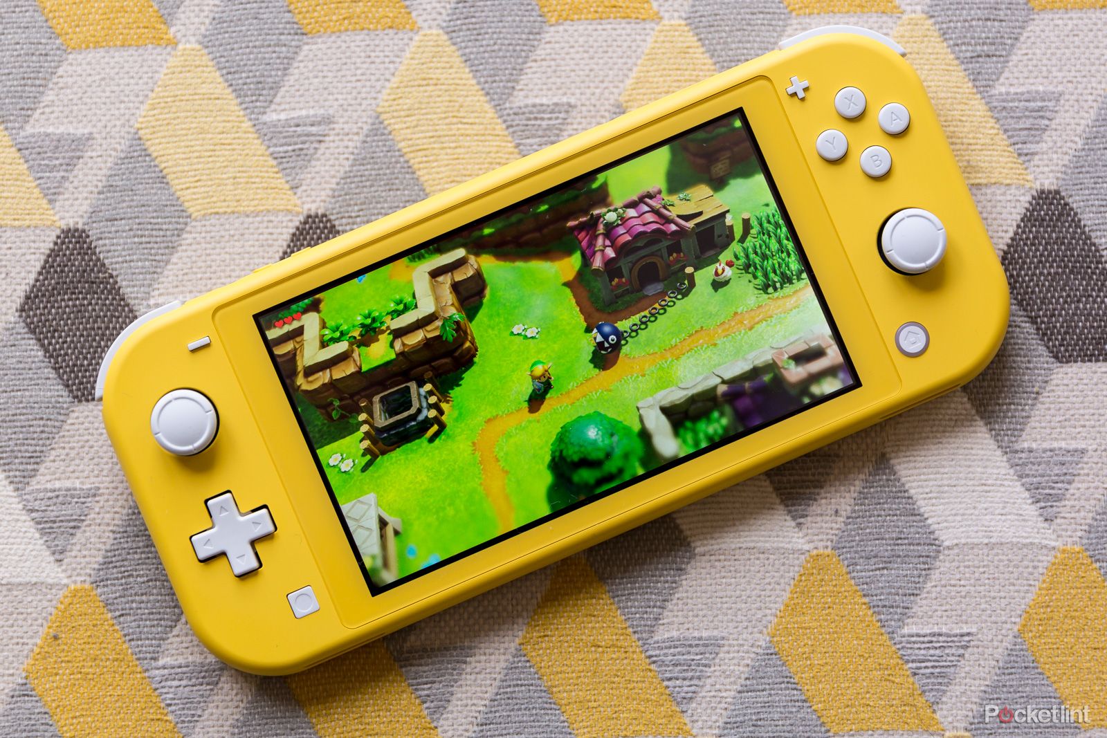 Nintendo Switch Lite review shots image 1