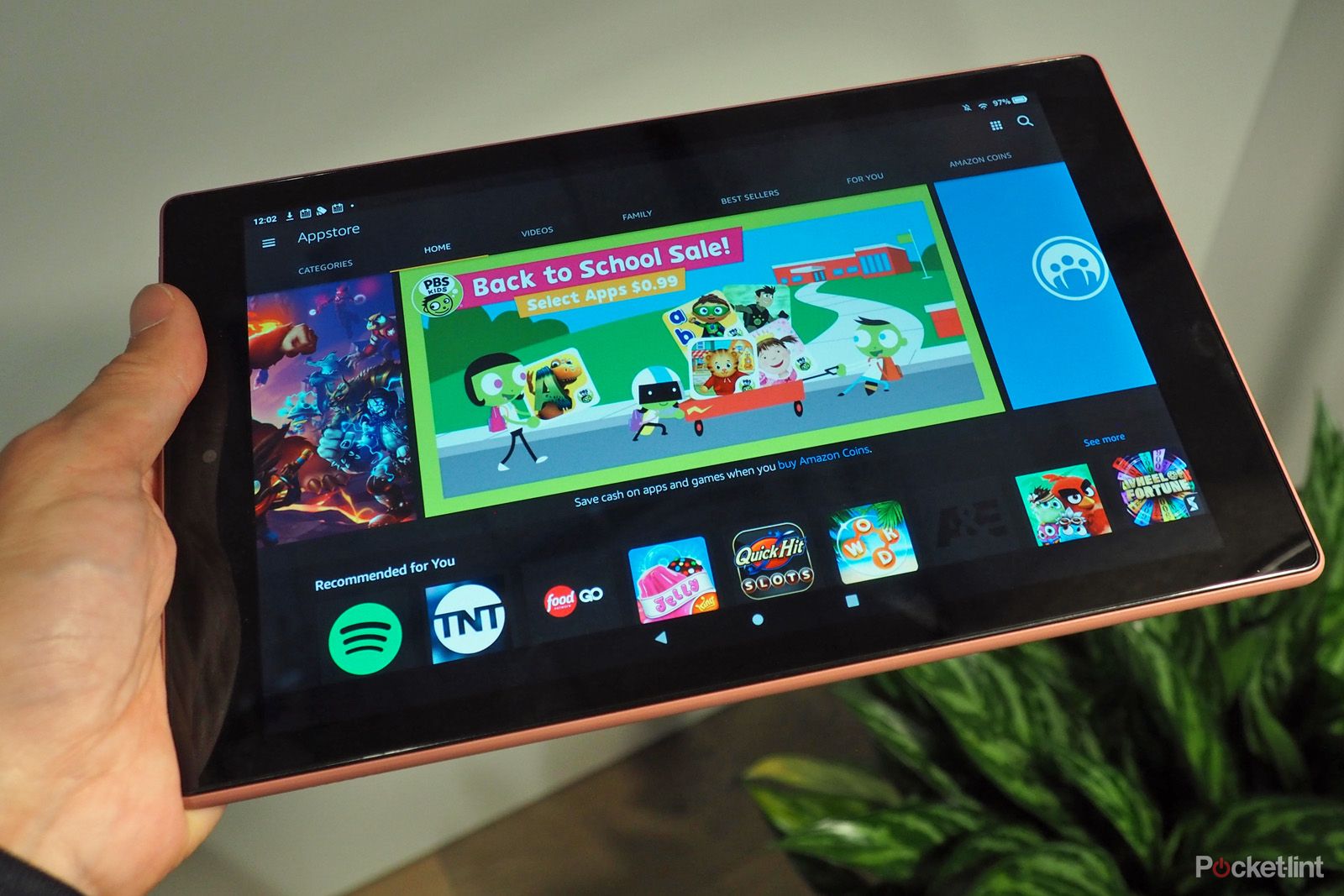 Amazon has a new version of the Fire HD 10 thats faster and will last longer image 1