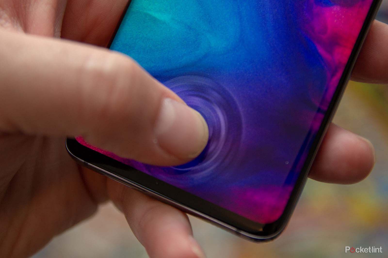 Any fingerprint can unlock your Samsung Galaxy S10 image 1