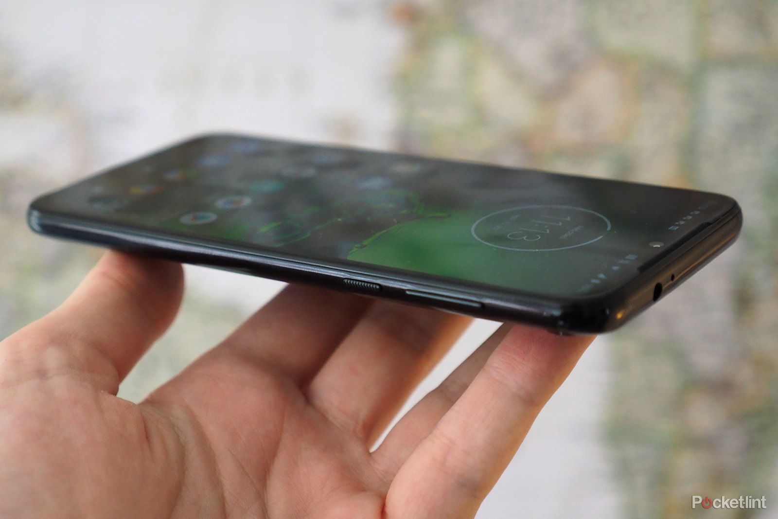 Motorola Moto G8 Plus review image 7