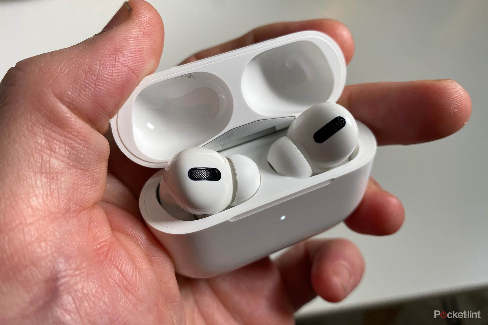 Apple AirPods Pro initial review Silence is golden image 10