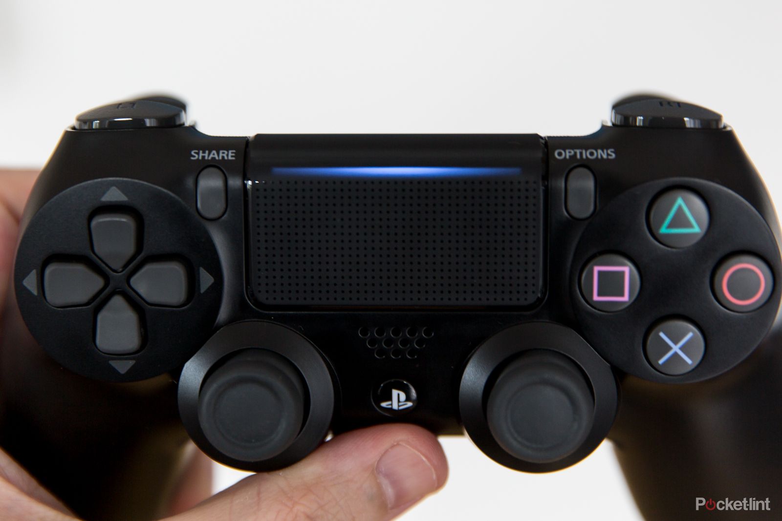 PS5 controller listed on PlayStation France website will be compatible with PS4 image 1