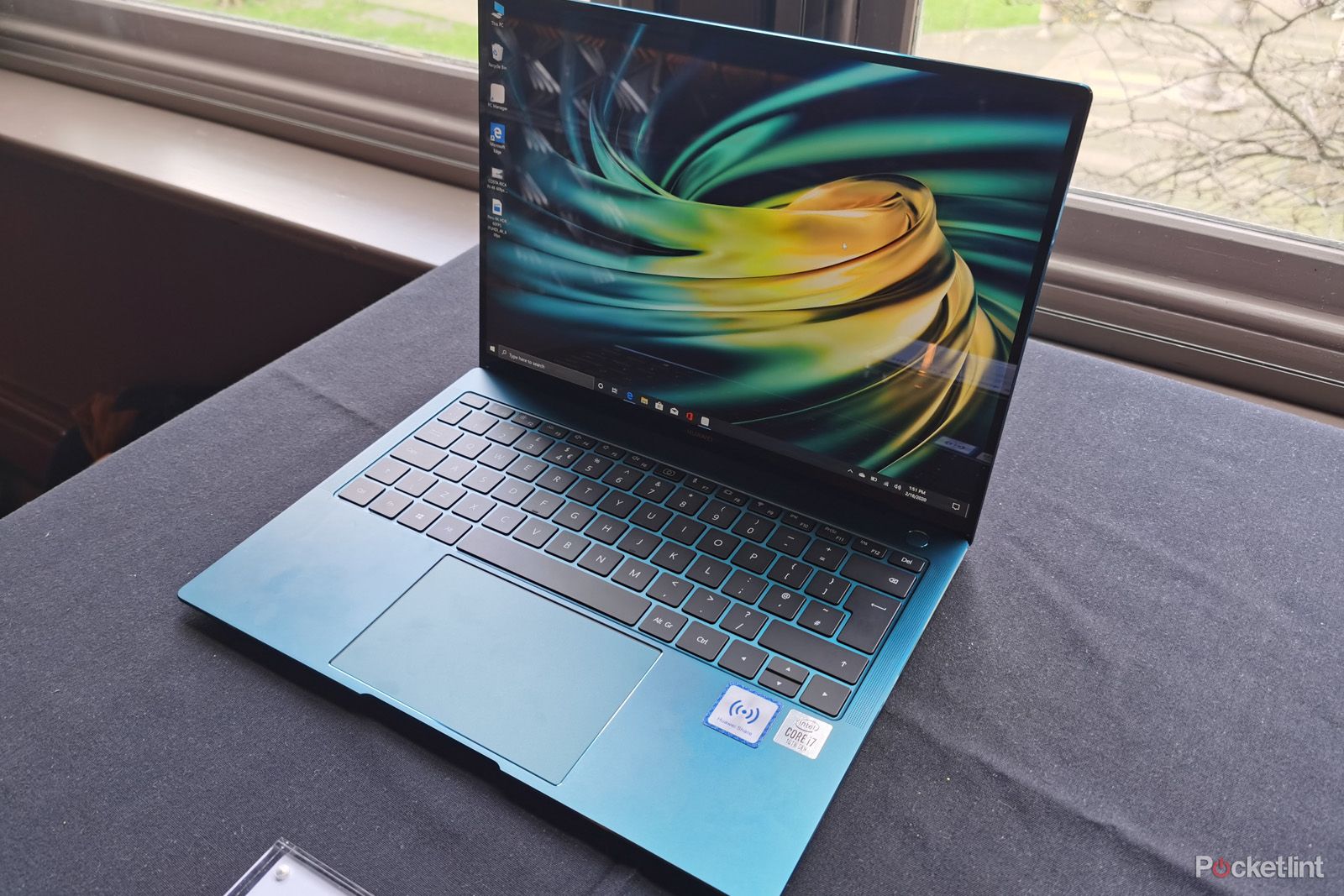 Huawei refreshes its range-topping laptop the MateBook X image 1