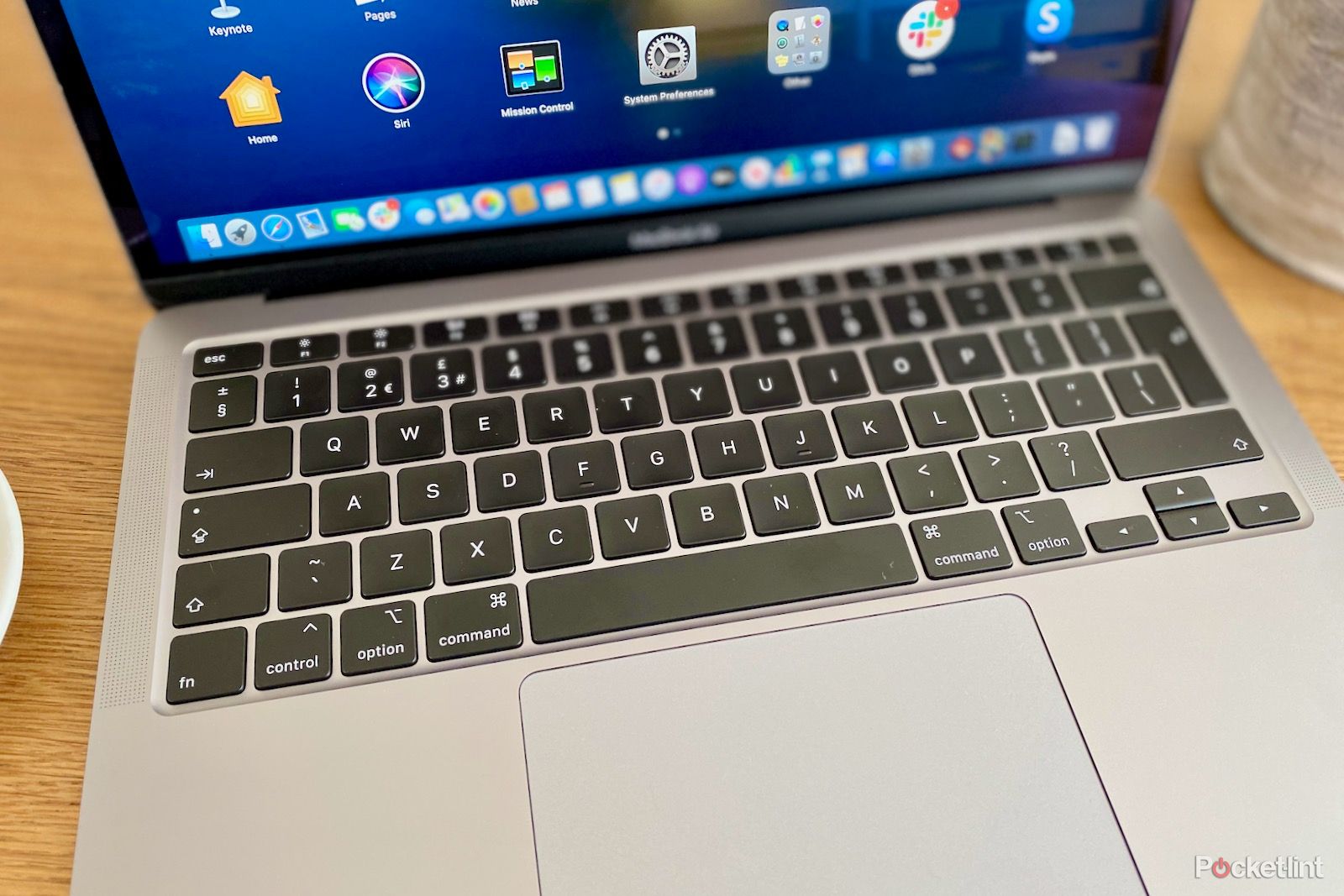 Apple MacBook Air 2020 первоначальный обзор Клавиатура мечты изображение 1
