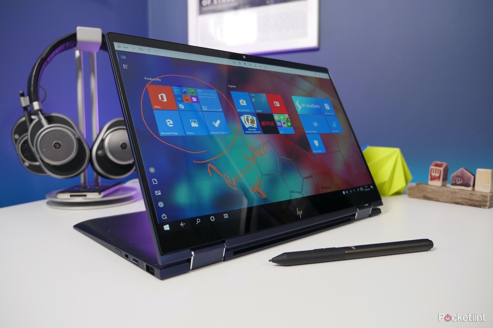 Hp Elite Dragonfly Review Perfect For Work And Pleasure 9871