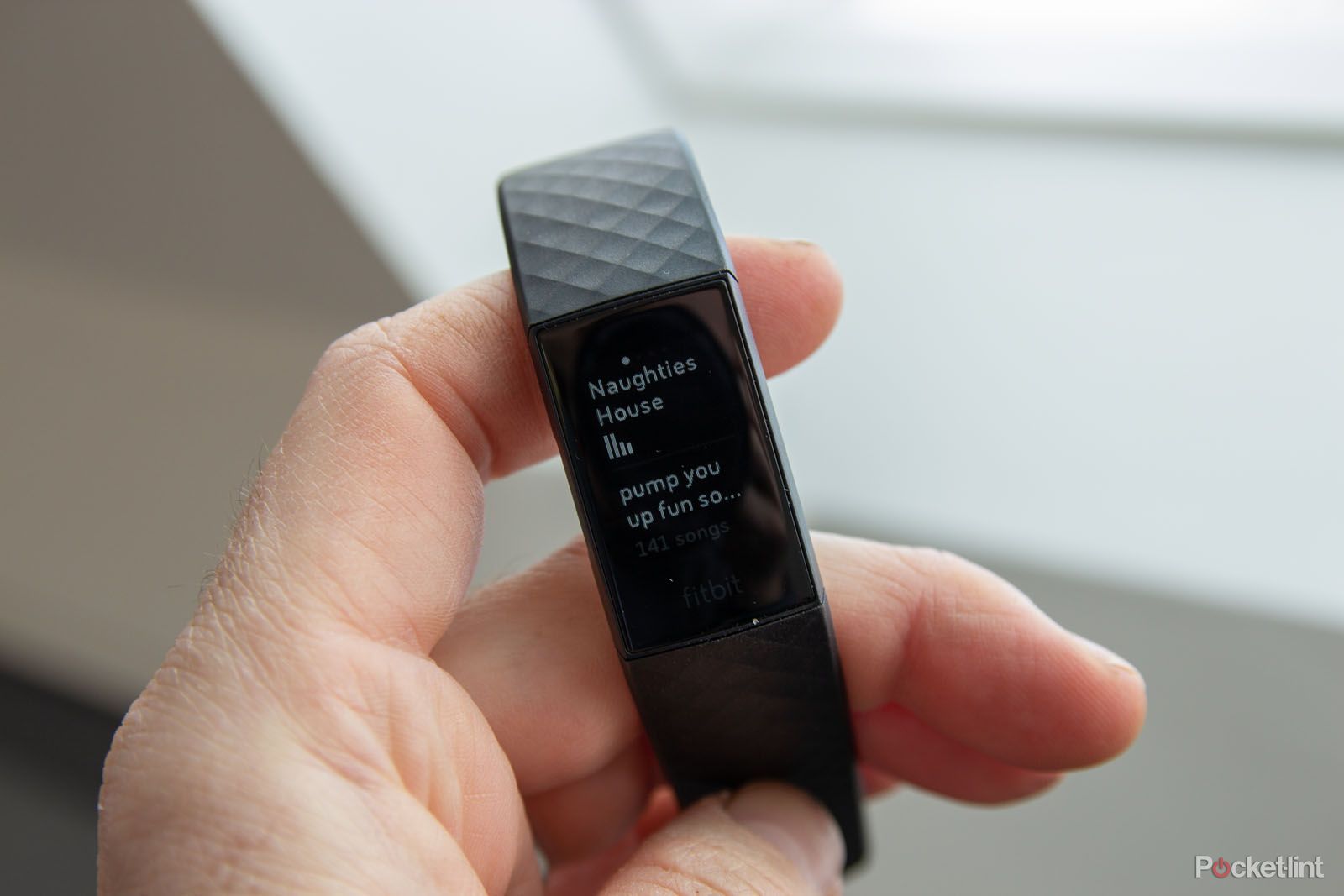 Fitbit Charge 4 image 1