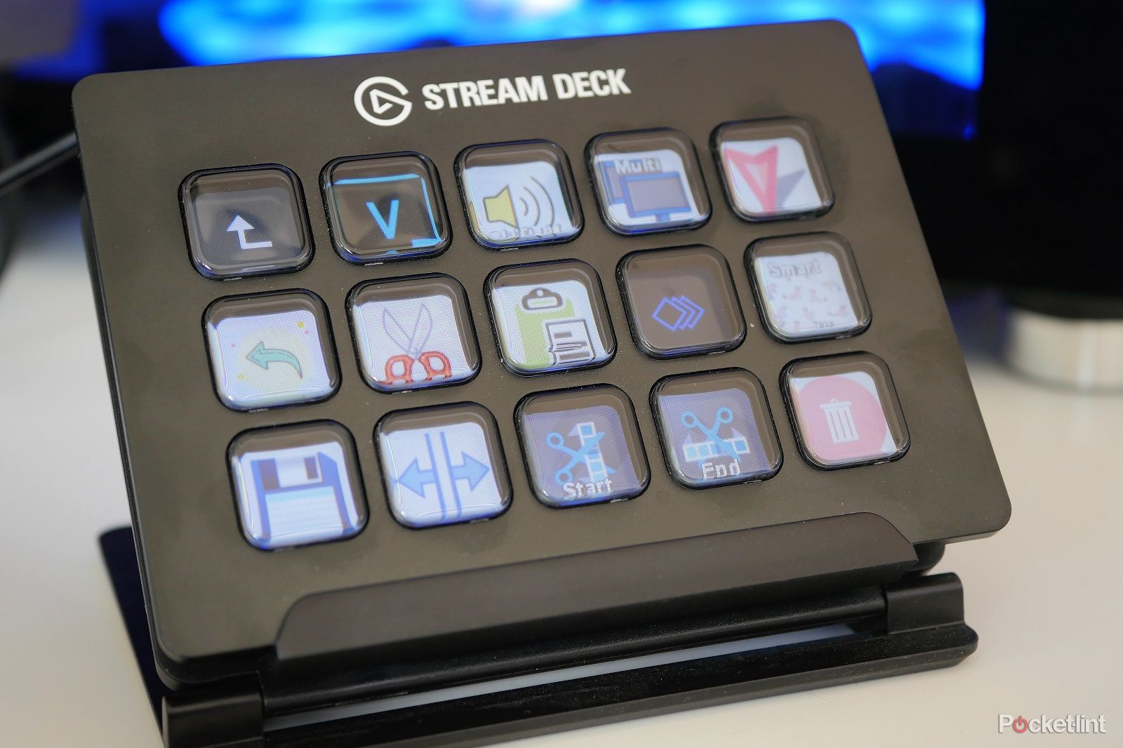 elgato stream deck why this gaming control panel is a must have for streamers