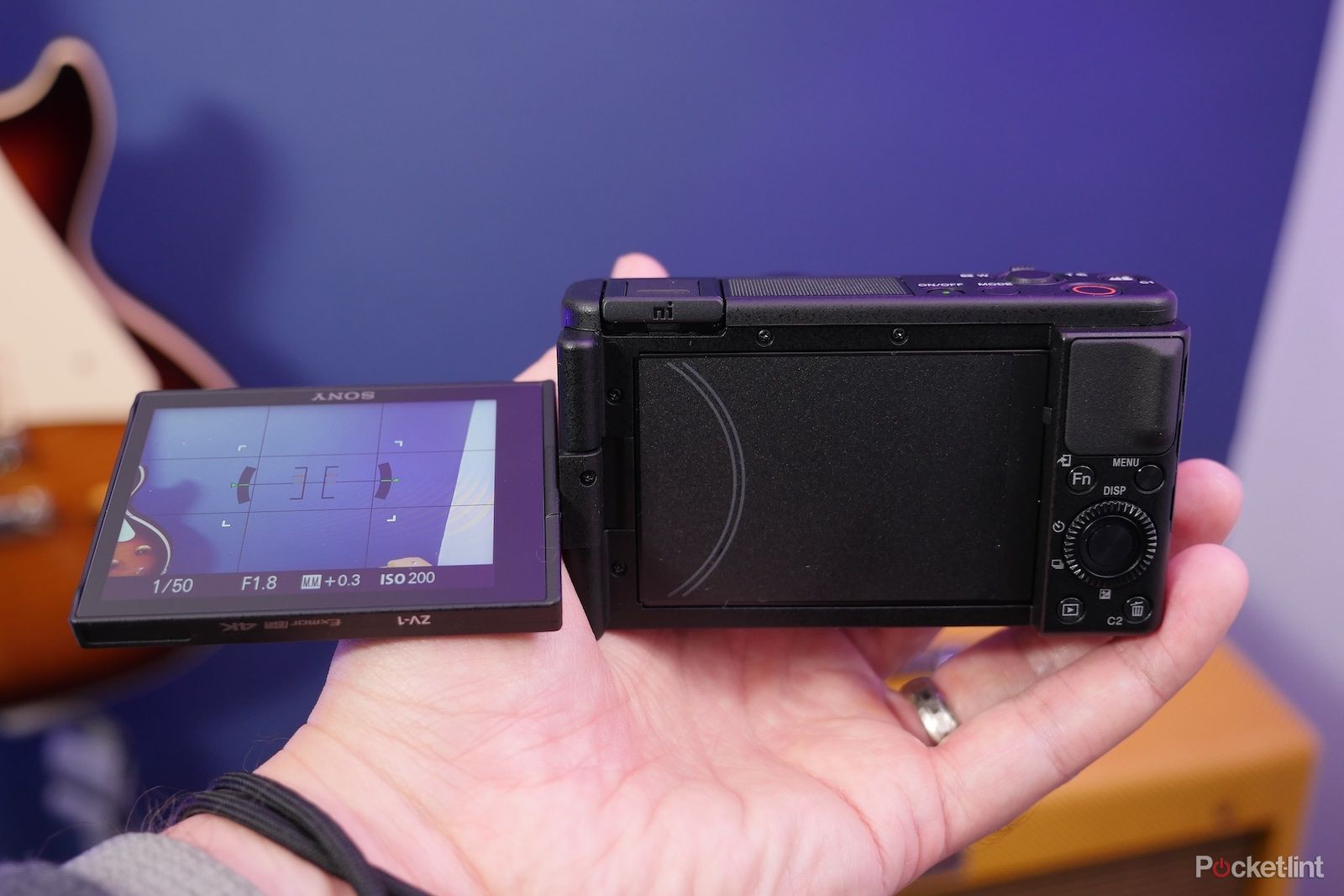 Sony ZV-1 hardware image 1