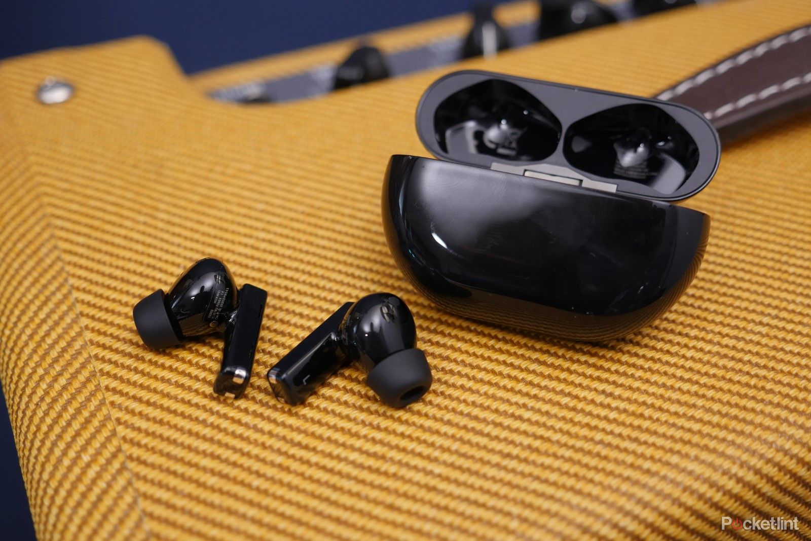 Huawei Freebuds Pro initial review: Convenient ANC true wireless earbuds photo 3