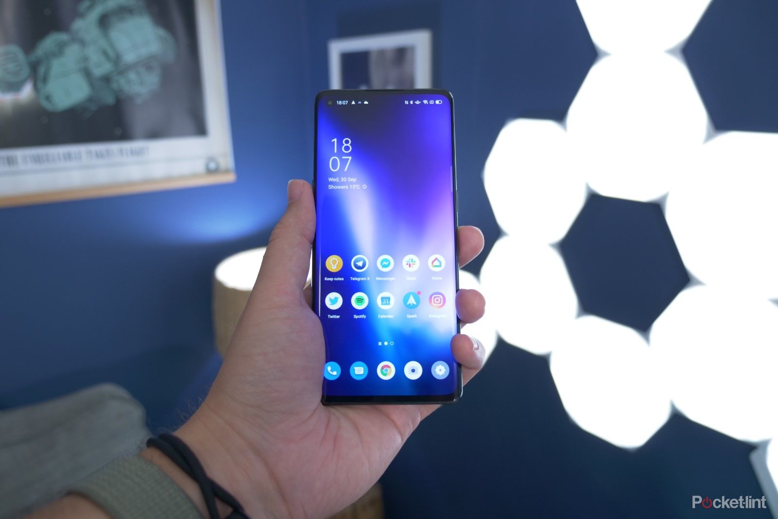 Oppo Reno 4 Pro initial review: Classy 5G mid-ranger photo 4
