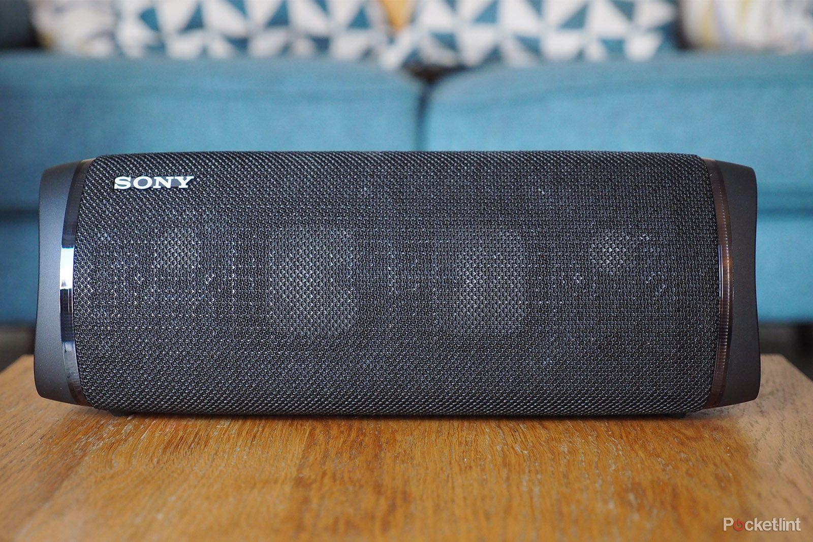 Sony SRS-XB43 portable speaker review: Plug-in disco
