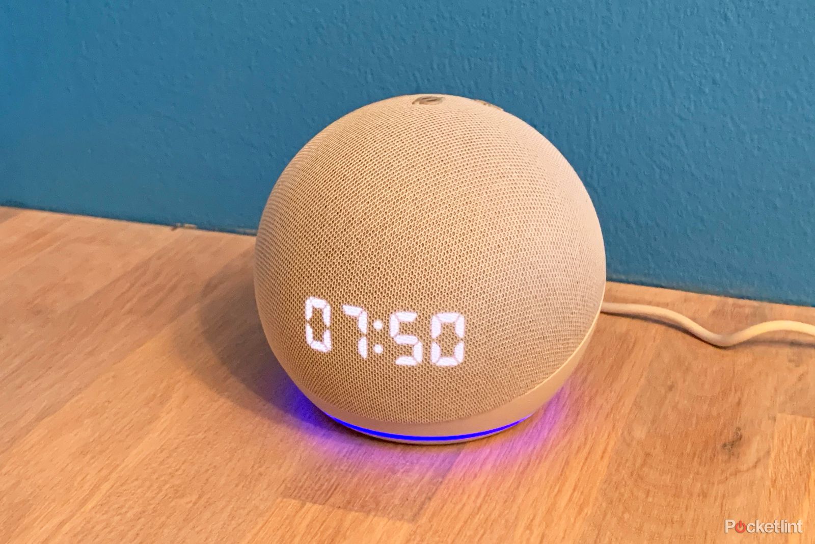 Echo Dot with Clock review photo 5
