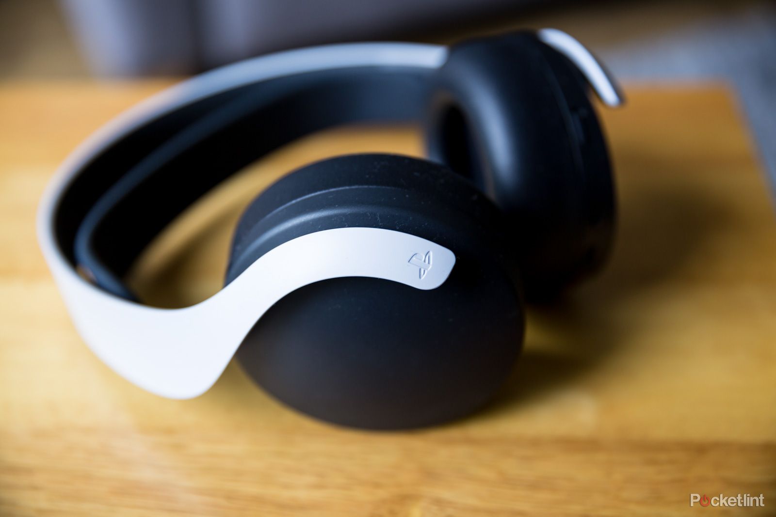 Sony Pulse 3D Wireless Headset review images photo 1