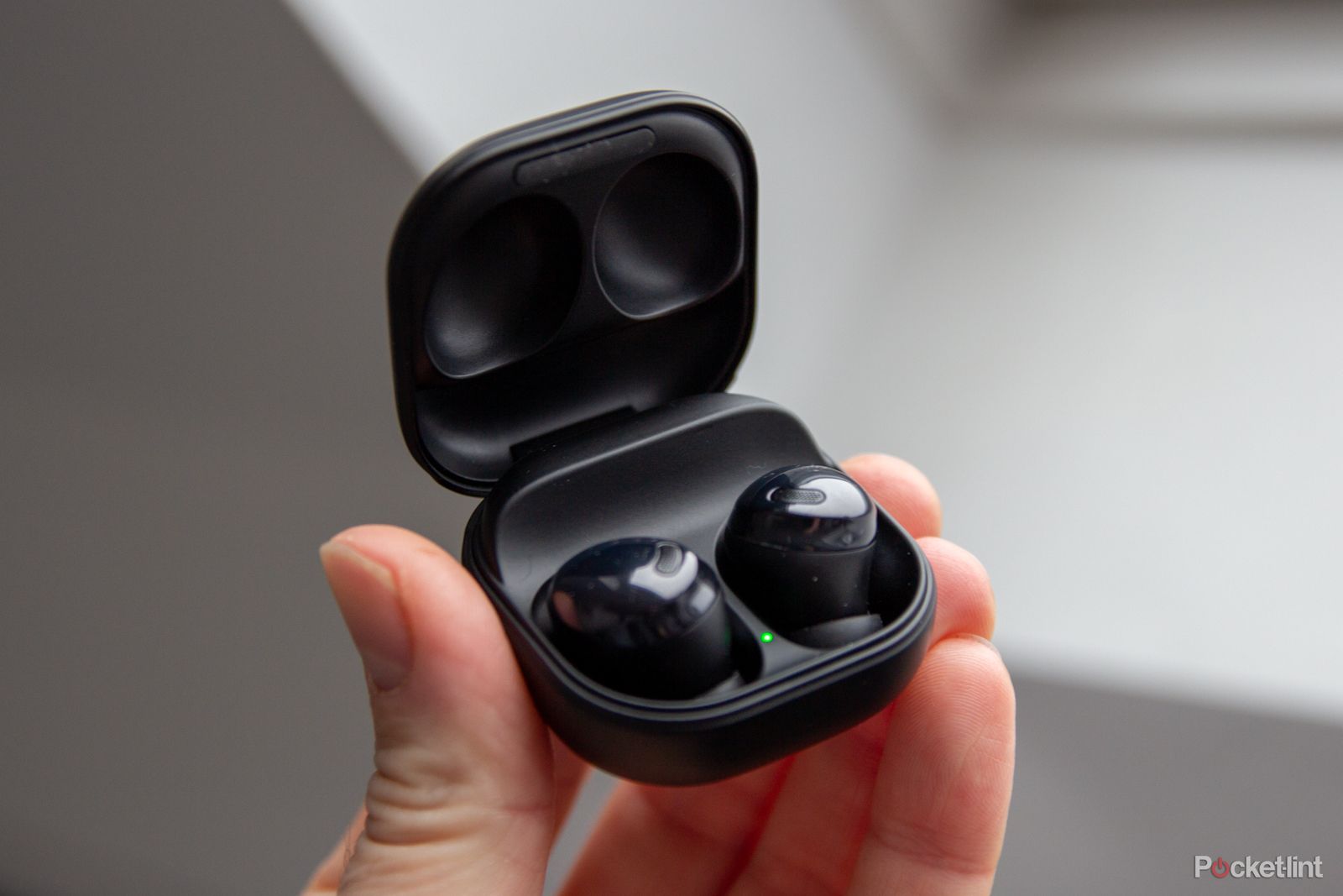 Samsung's next in-ears, Galaxy Buds 2 revealed in Wear app code photo 1