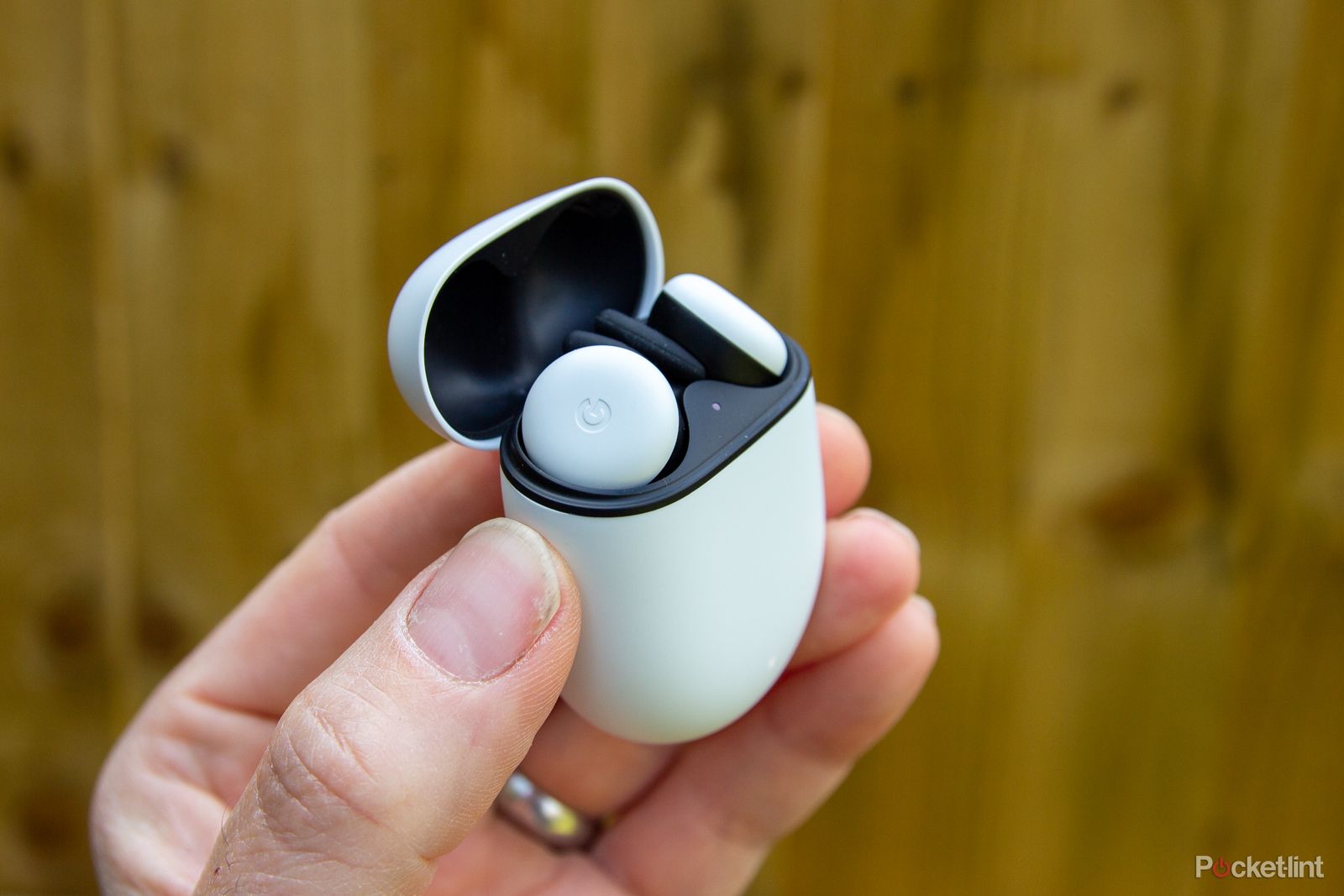 Google just leaked the Pixel Buds A in an email photo 2