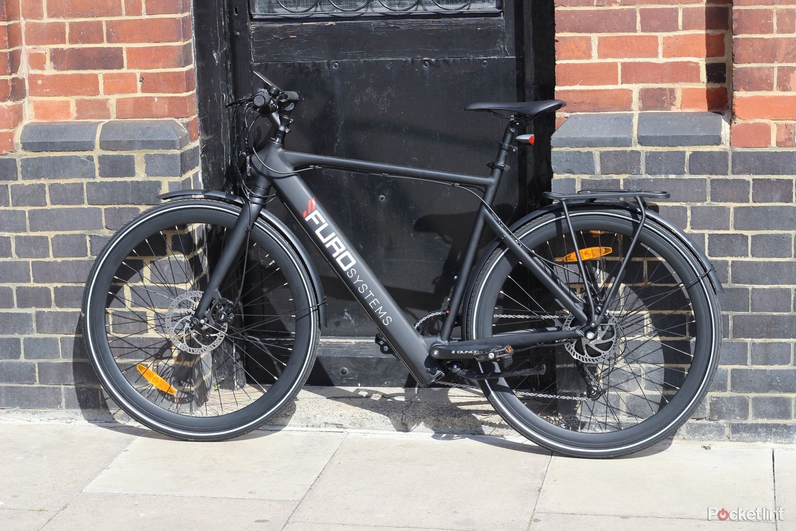 FuroSystems Aventa bike review: Fast and furious photo 1