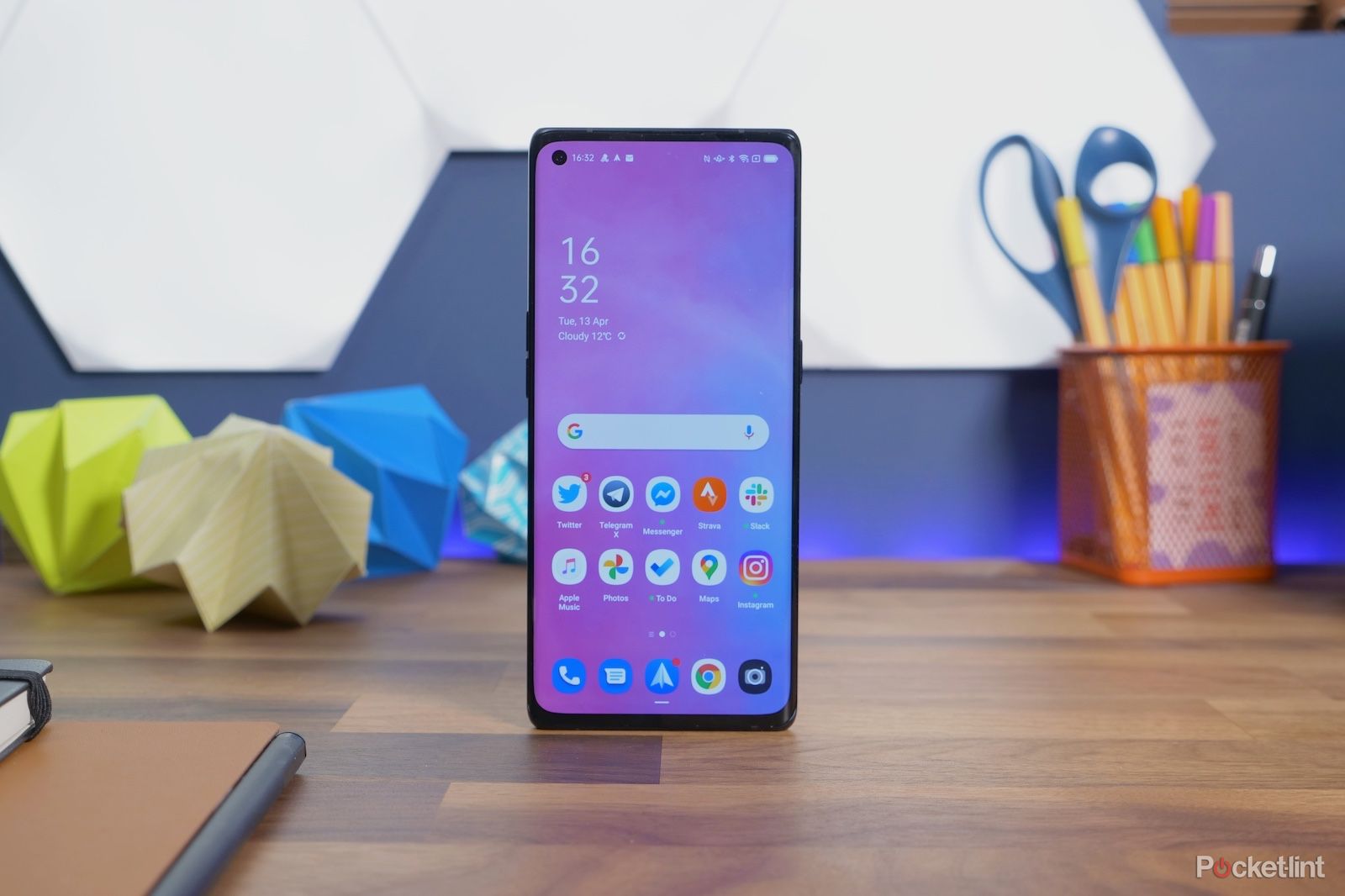 Oppo Find X3 Neo review hardware photo 2
