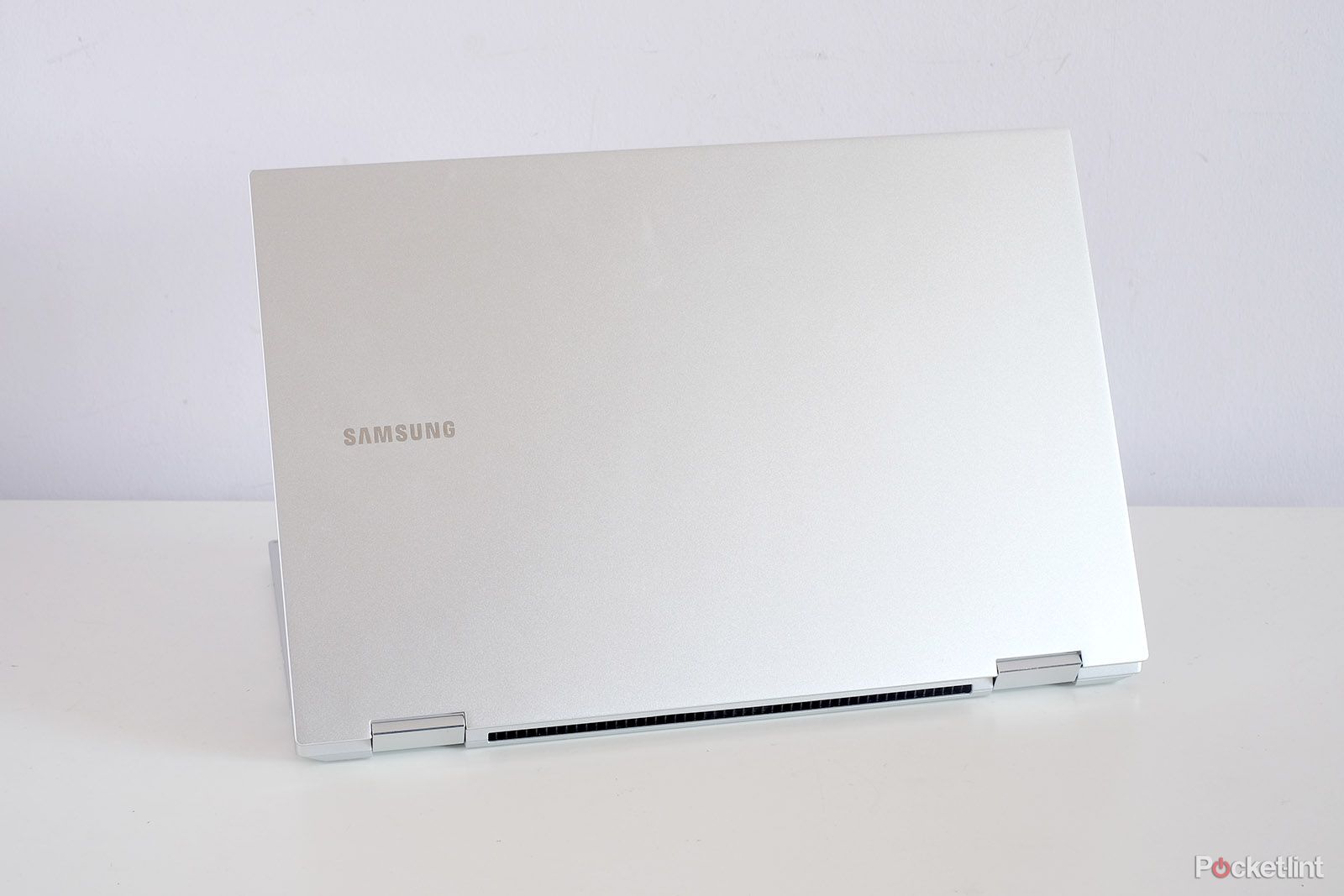 Samsung Galaxy Book Flex 2 review photo 4