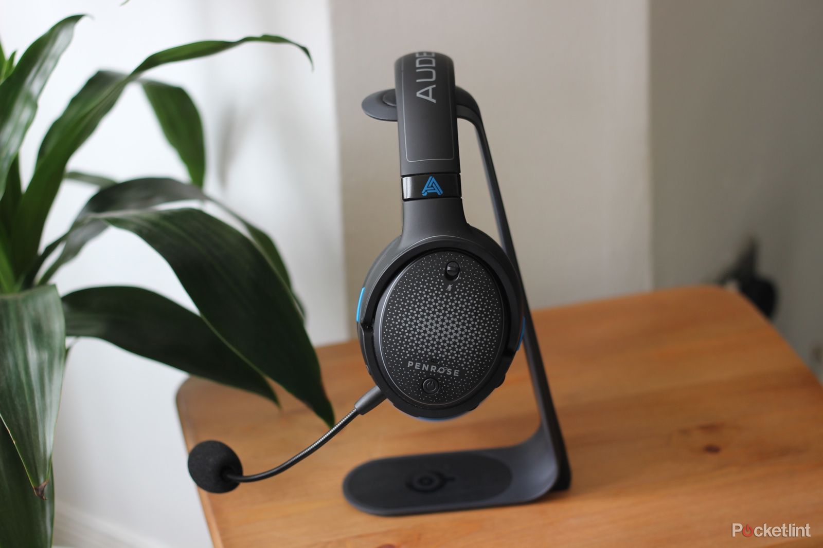 Audeze Penrose headset review: Top-grade sound with a price to match photo 5
