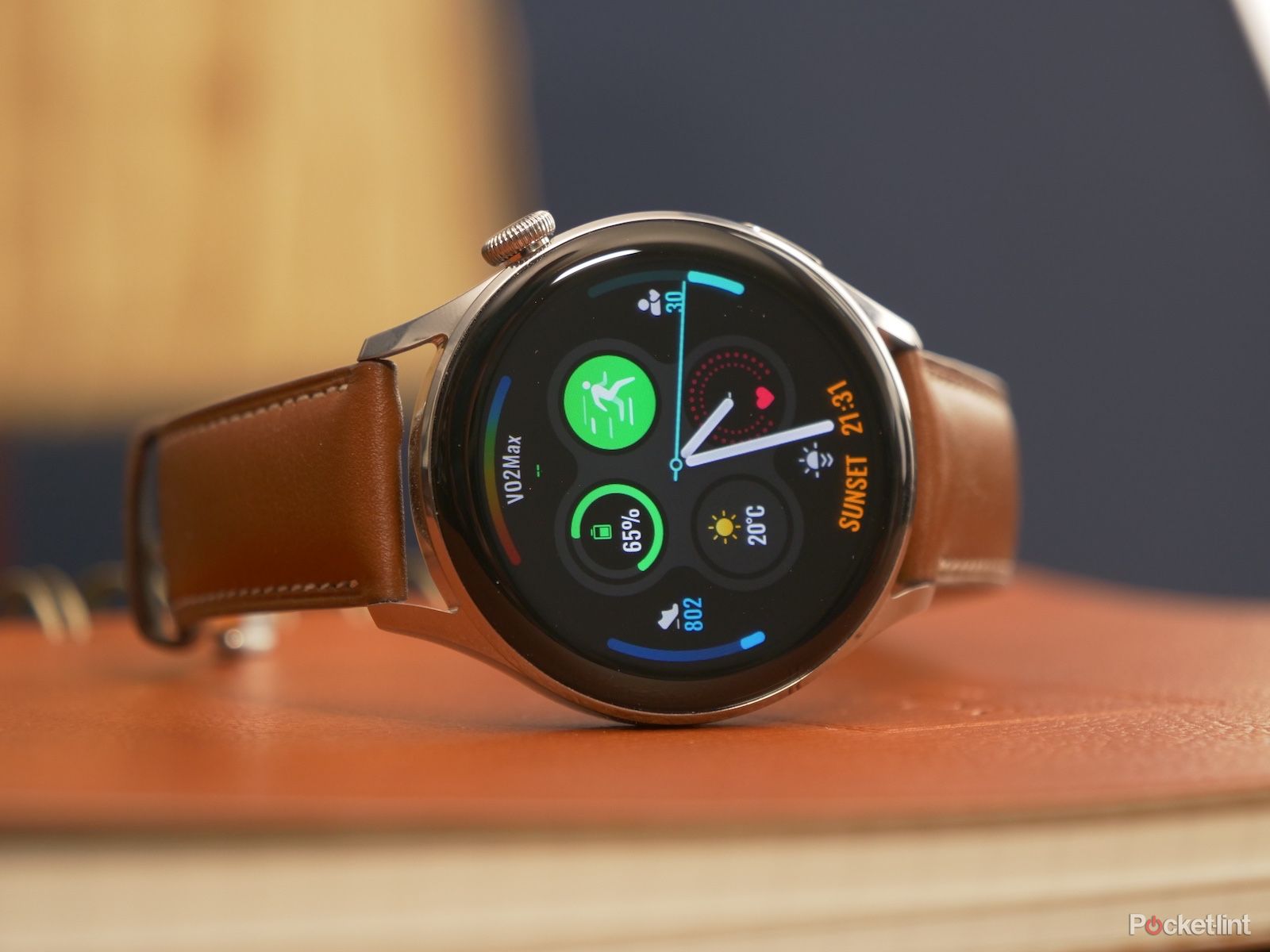 https://static1.pocketlintimages.com/wordpress/wp-content/uploads/wm/157142-smartwatches-review-hands-on-huawei-watch-3-initial-review-image1-p9twpab0gx.JPG