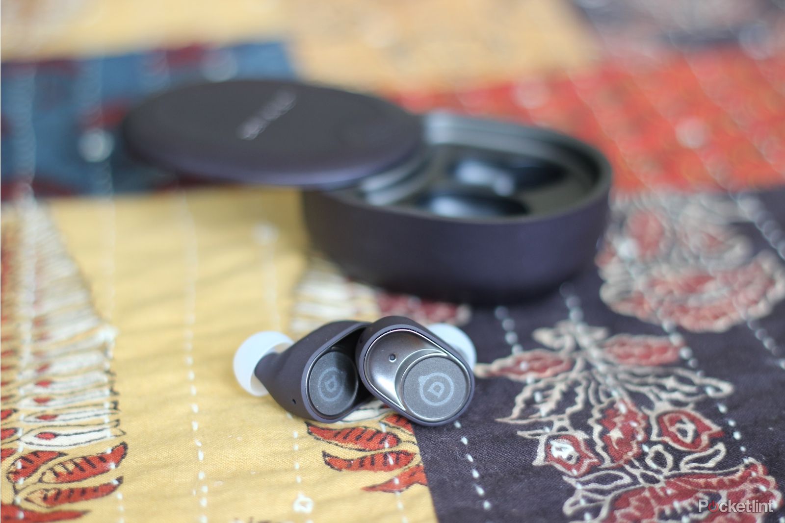 Devialet Gemini review: Premium hi-fi sound in a small package? photo 5