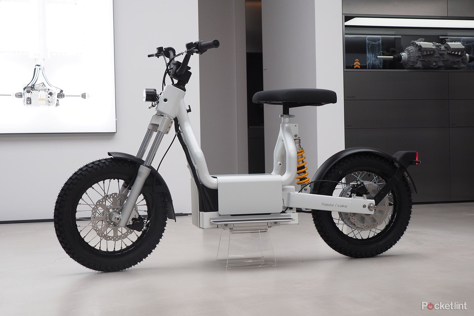 A Two-Wheeled Tesla: The CAKE KALK Electric Bike