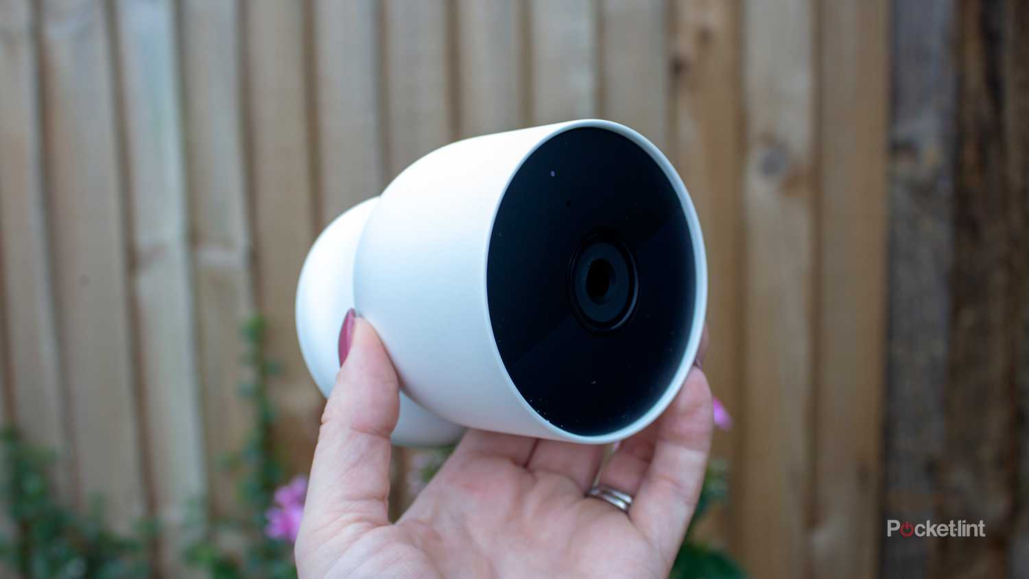Review Smart Security Products: Top Picks for Ultimate Protection