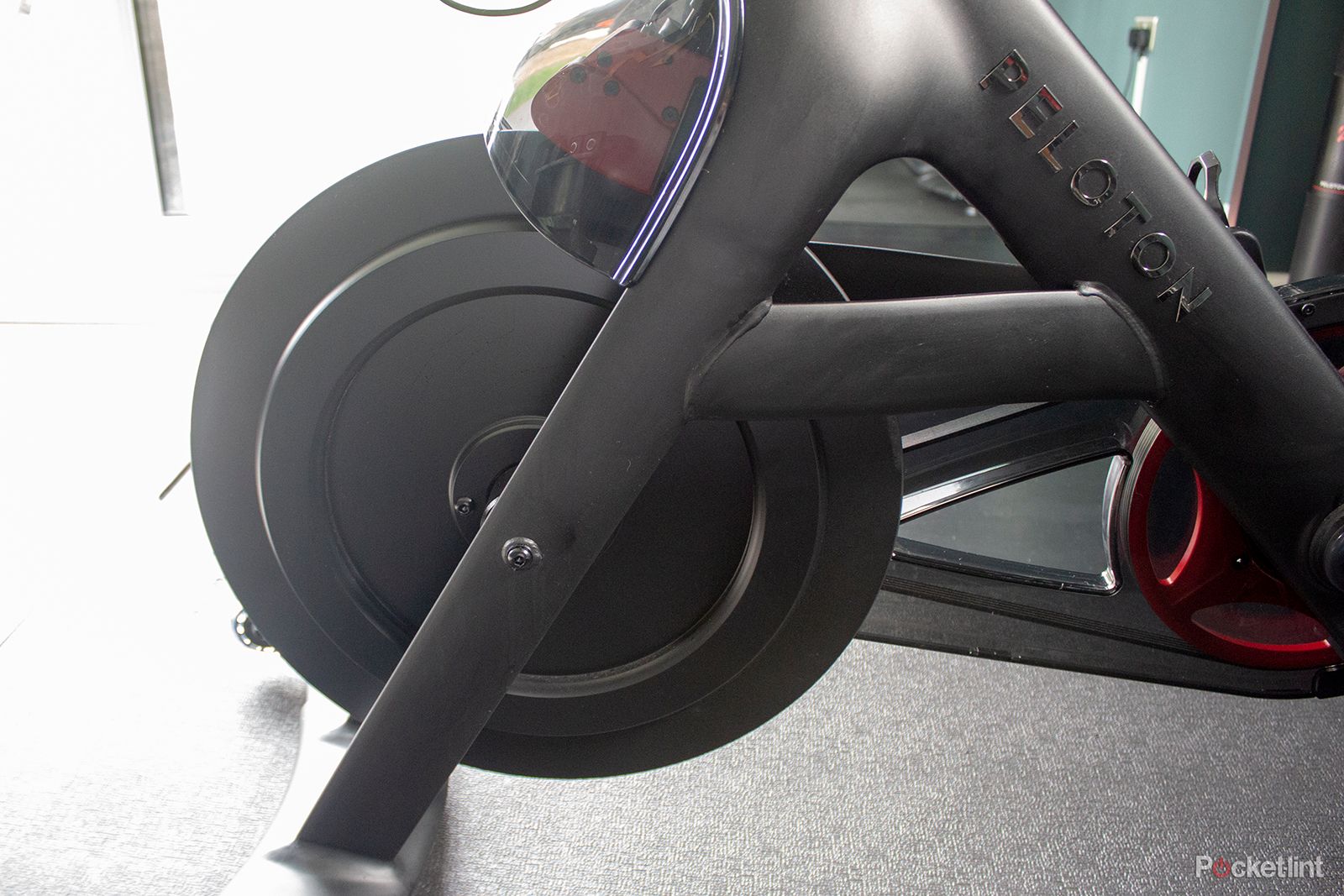 Review peloton bike online plus