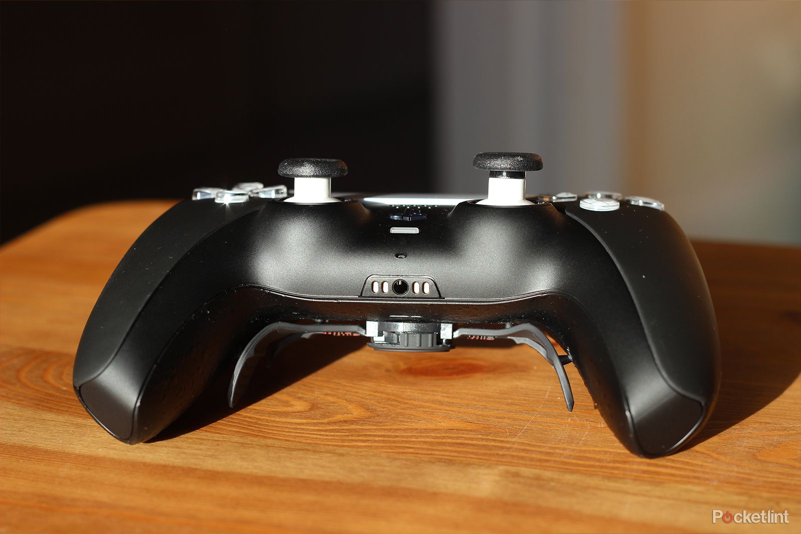 AimControllers custom PS5 controller review: The best way to play on PS5? photo 5