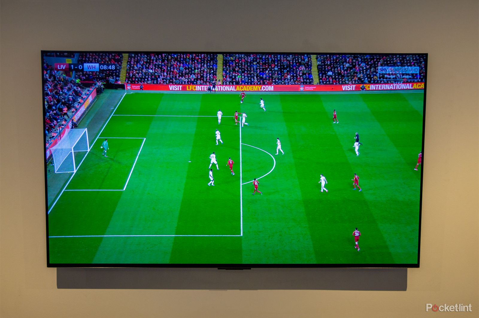 LG C2 OLED 4K TV initial review: Shining bright at 42in photo 2