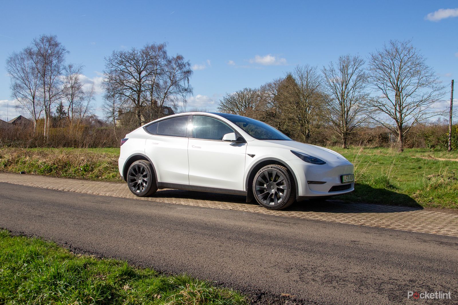 Tesla Model Y with larger battery is coming and cheaper than you expect photo 1