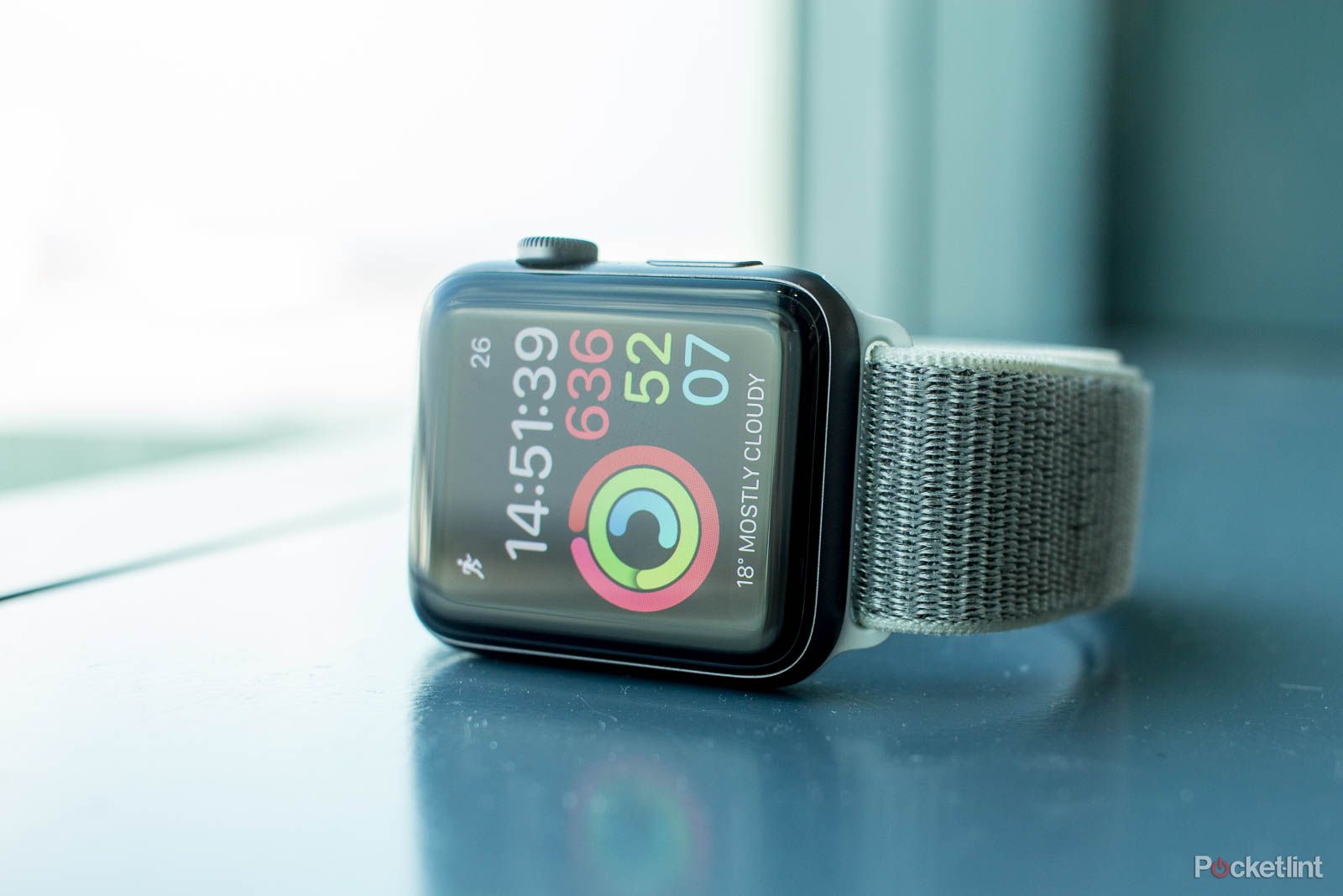 El Apple Watch Series 3 sigue a la venta a pesar de que no es compatible  con watchOS 9. Apple le ha añadido un asterisco