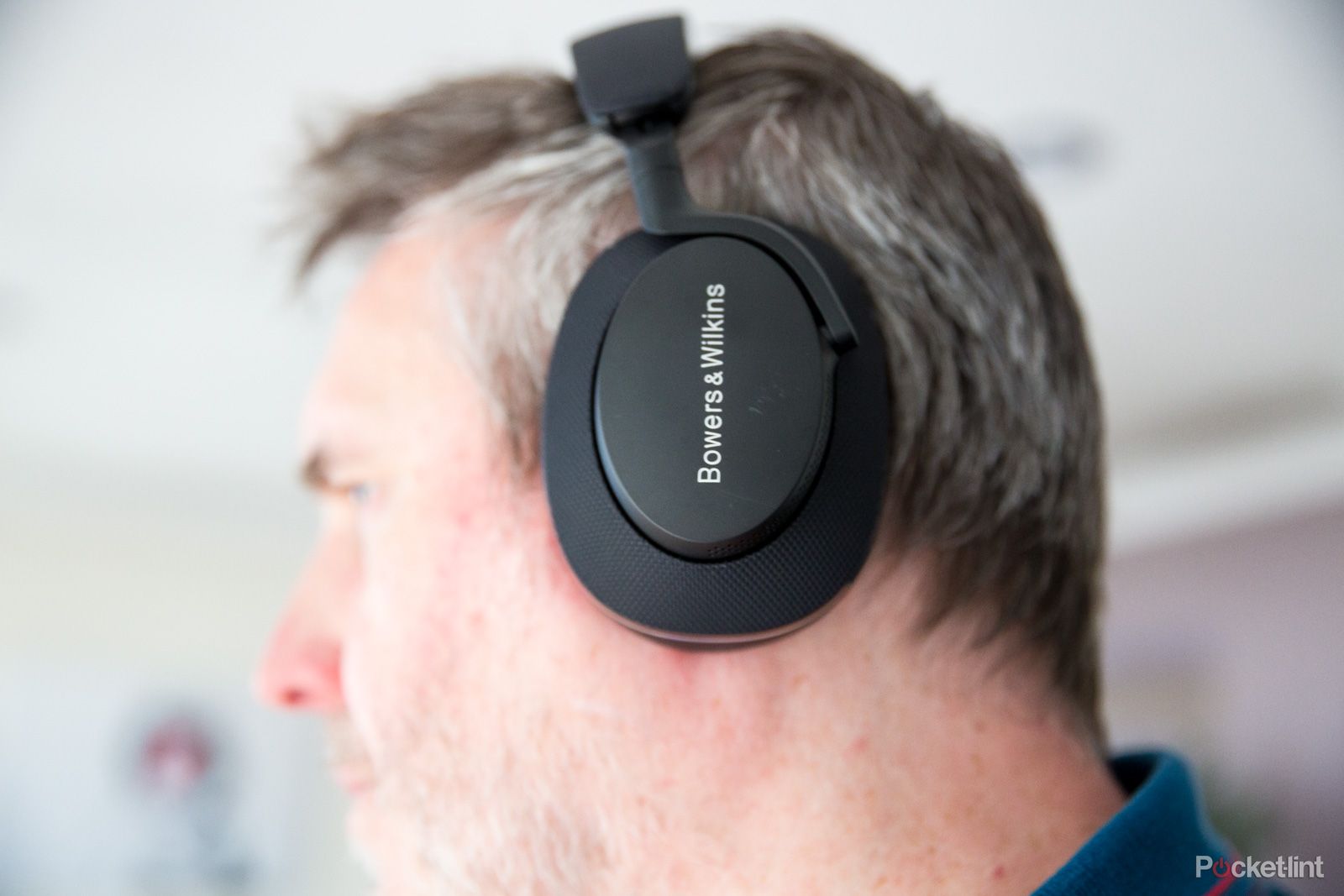 Bowers and Wilkins Px7 S2 review images photo 14