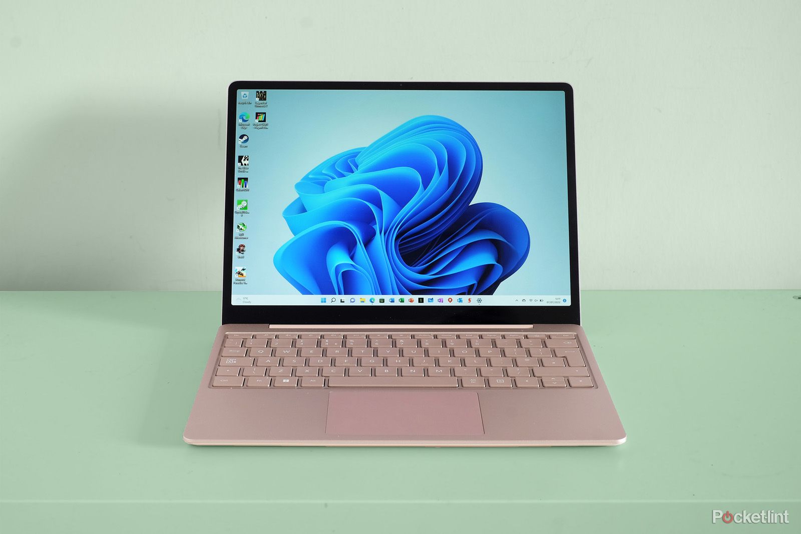 Microsoft Surface Laptop Go 2 photo 1
