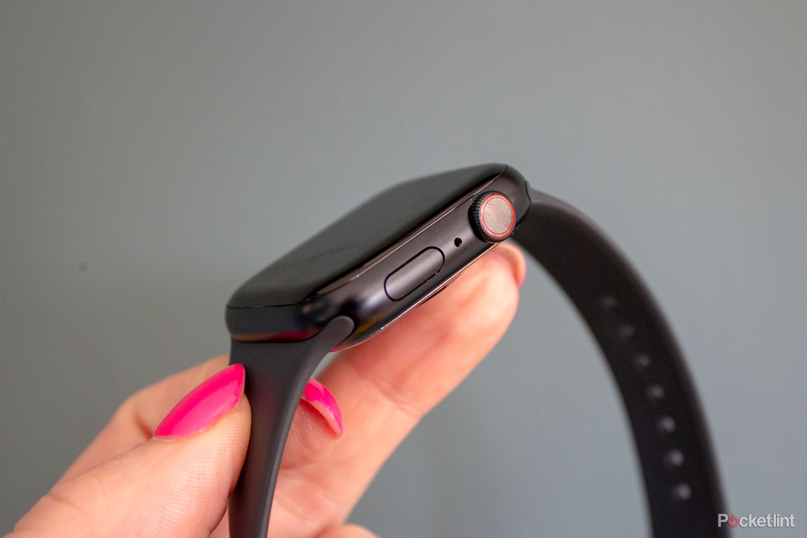 Apple Watch Series 8 review photo 9