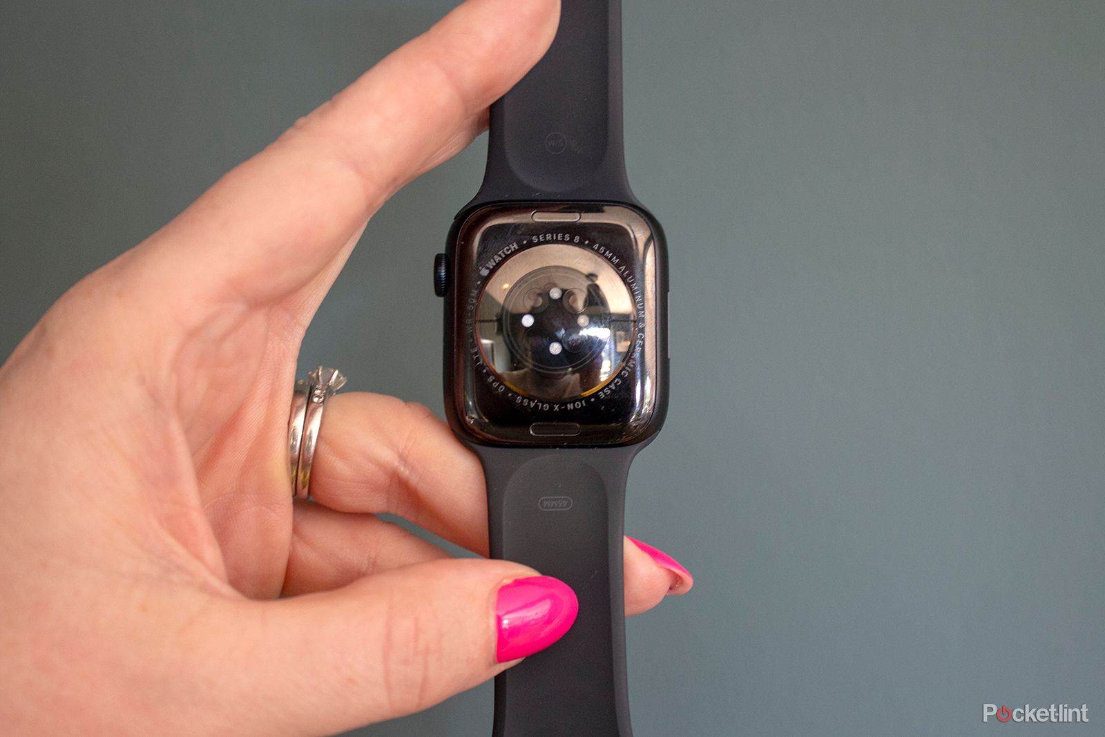 Apple Watch Series 8 review photo 4