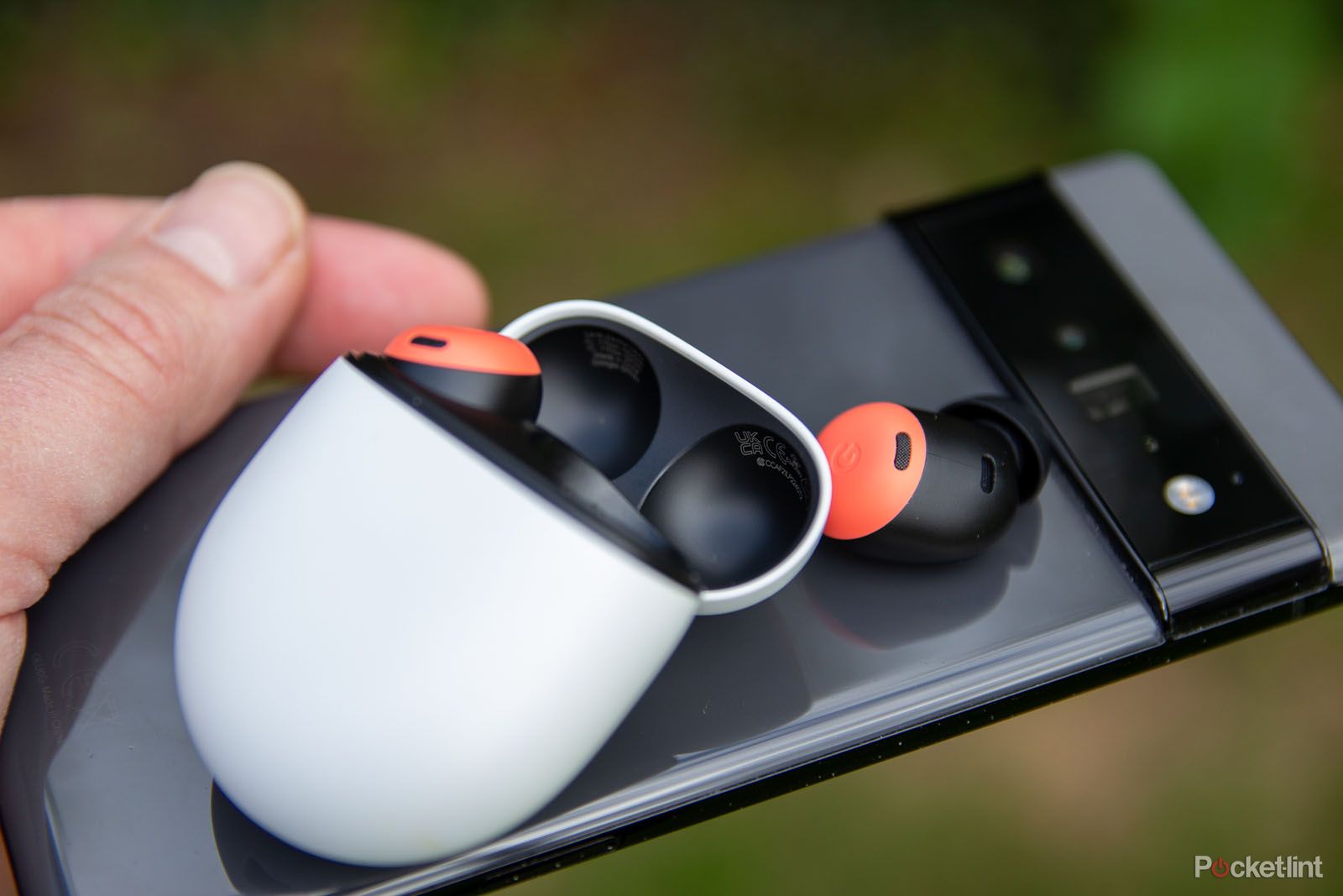 Do google pixel buds translate work with iphone hot sale