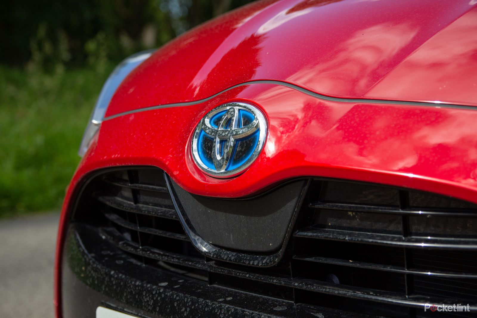 Toyota reportedly rethinks EV production plans, scraps some cars photo 1