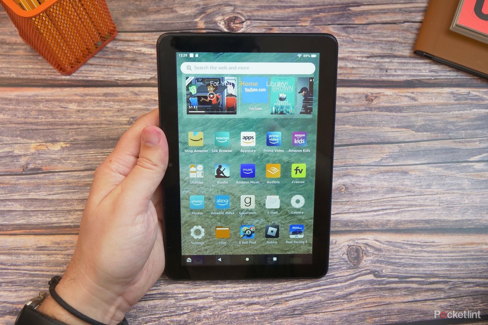 Uma olhada rápida no Kindle Fire HD8 — e como é usá-lo no Brasil