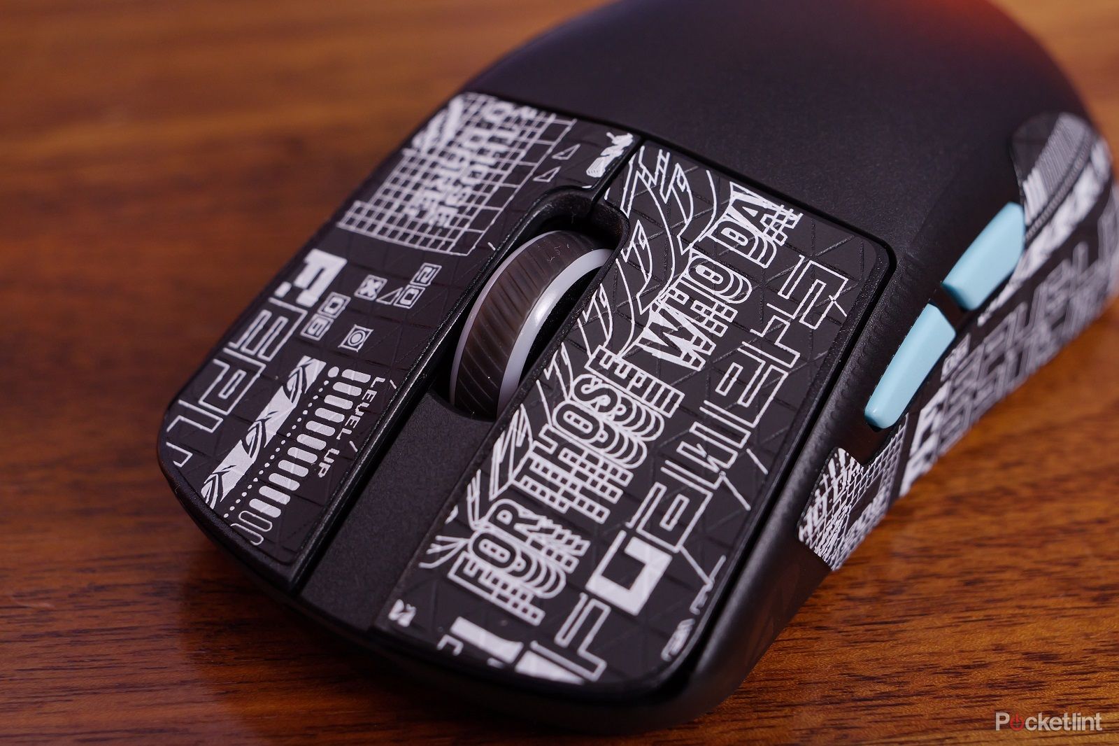 Asus ROG Harpe Ace Aim Lab edition gaming mouse review photo 7