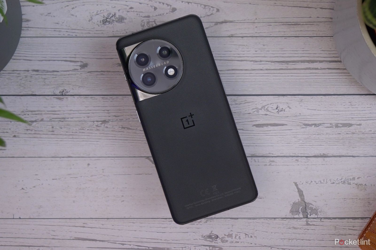 OnePlus 12 might pack a periscope camera (which Oppo has had for years)