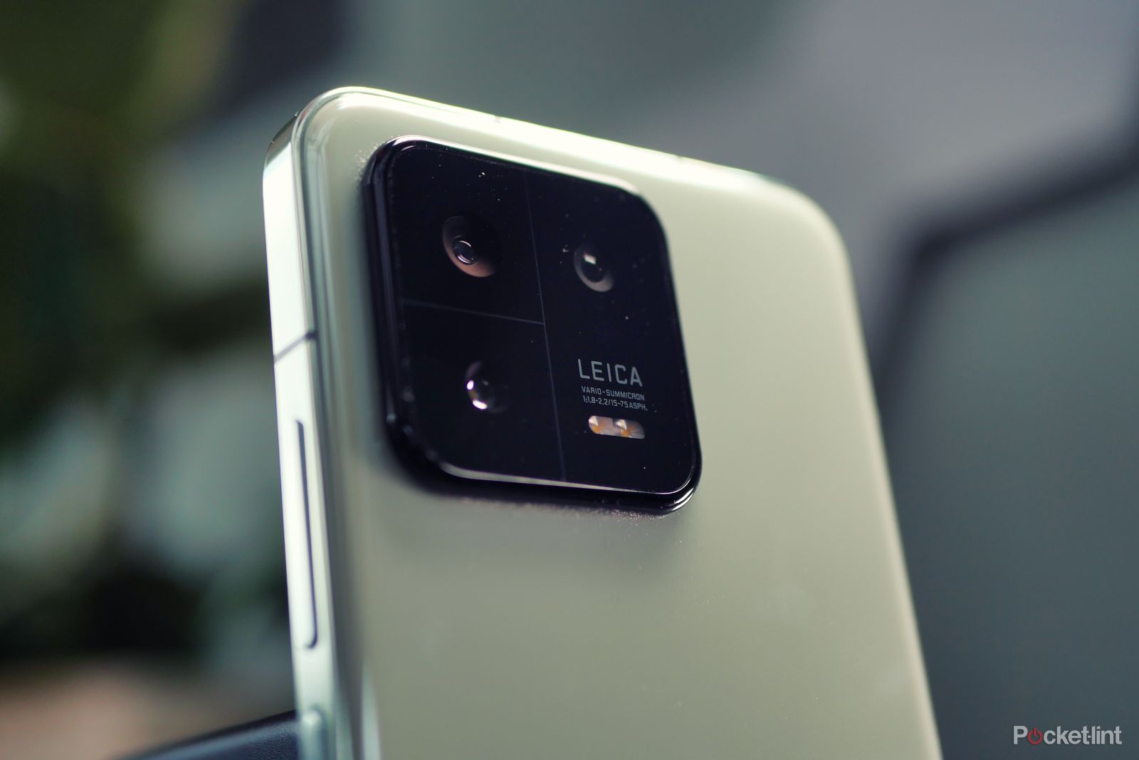 Xiaomi 13 review - Compact powerhouse with Leica camera -   Reviews