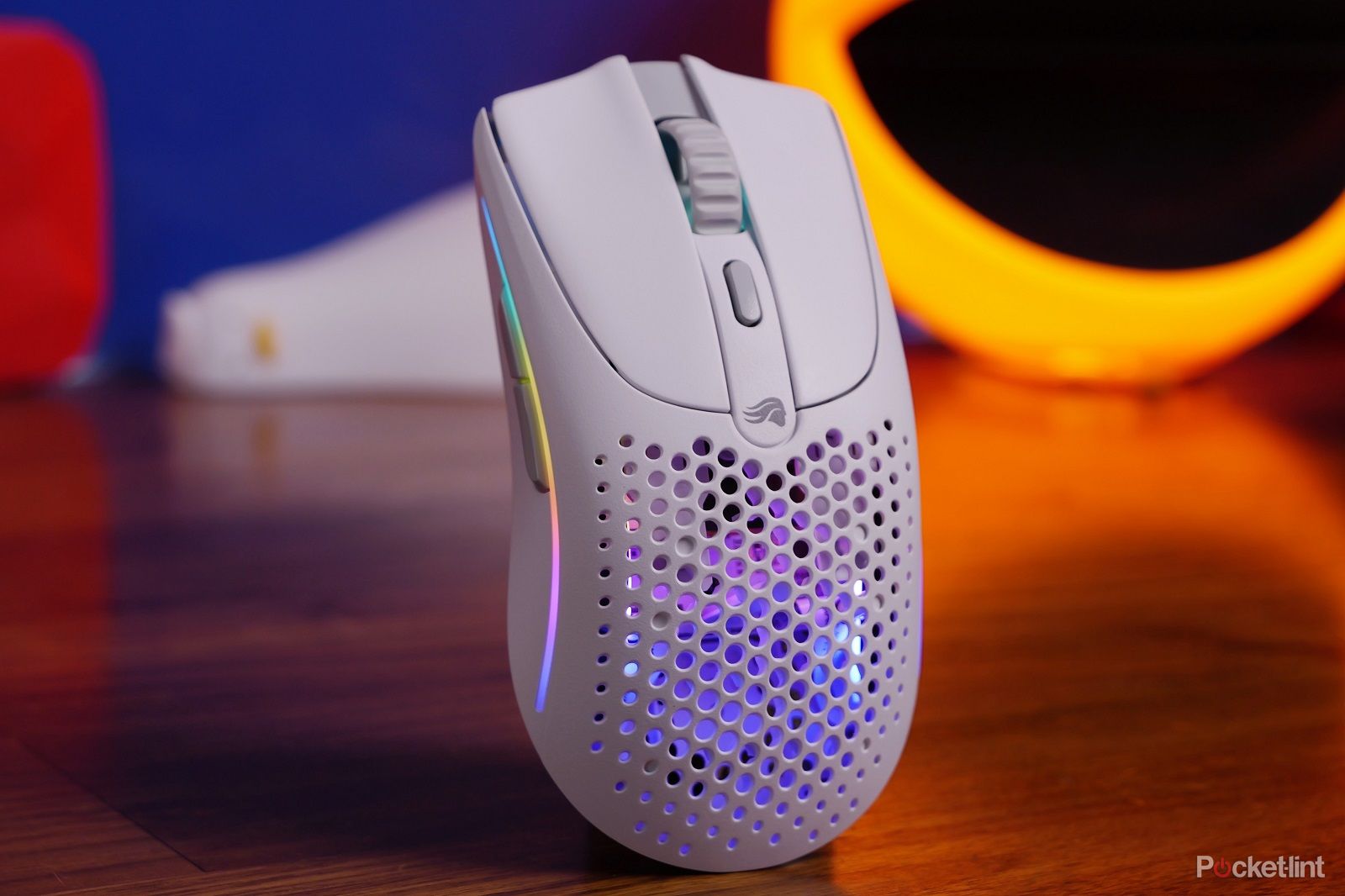 Glorious Model O2 wireless gaming mouse review: Another lightweight gem