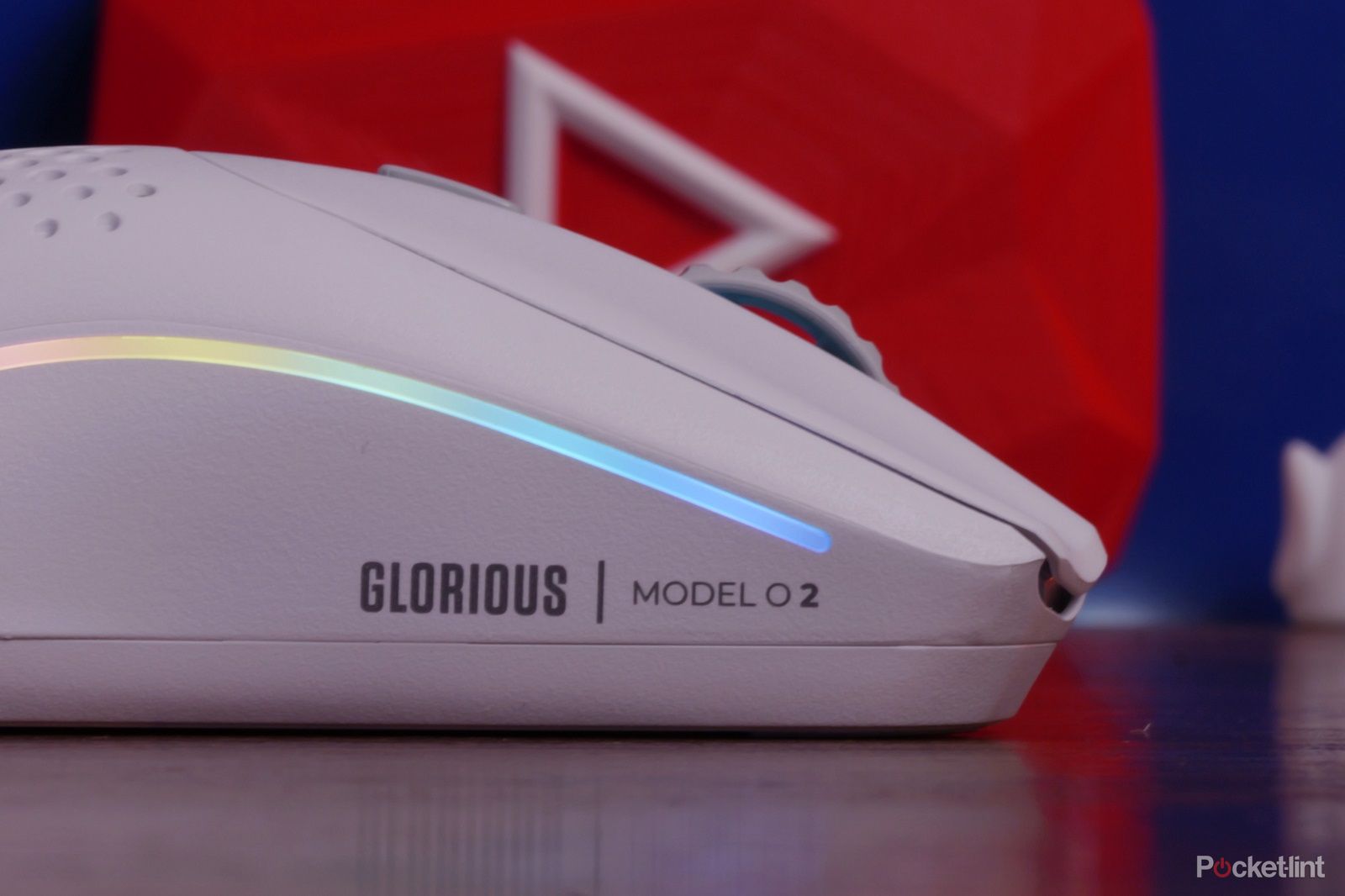 Glorious Model O2 wireless gaming mouse review 9c