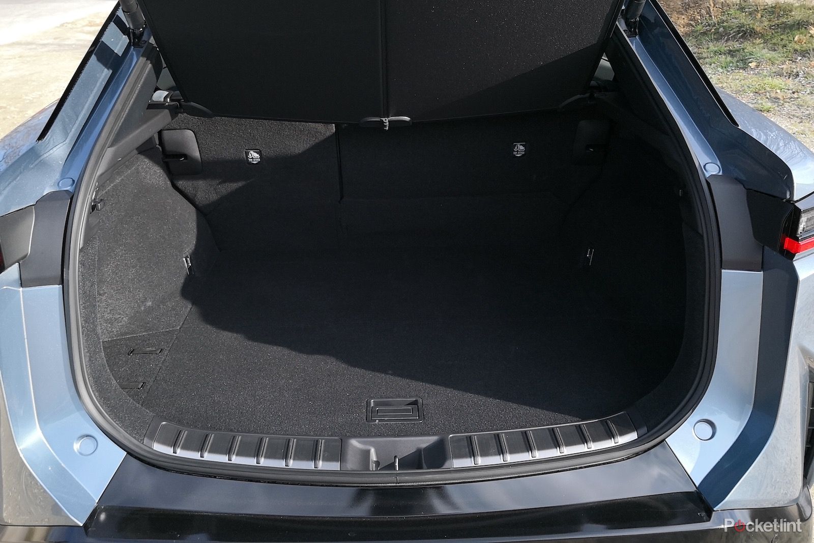 Lexus RZ 450e boot space