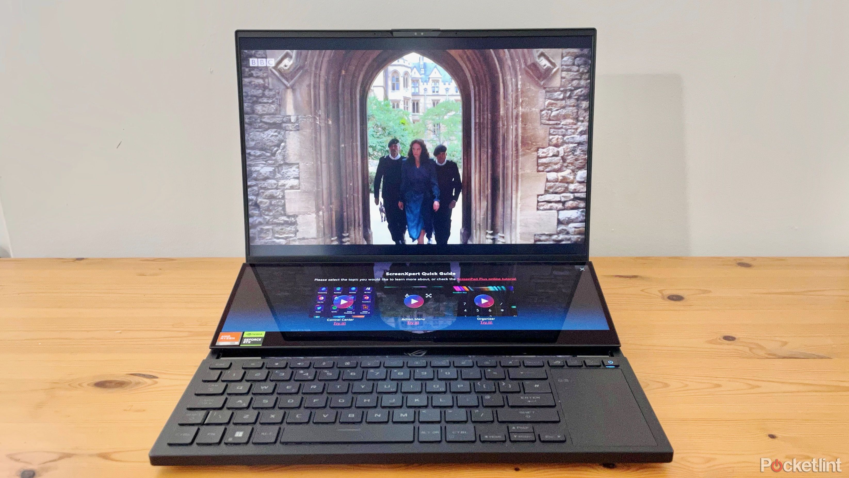 Asus Zephyrus Duo 16