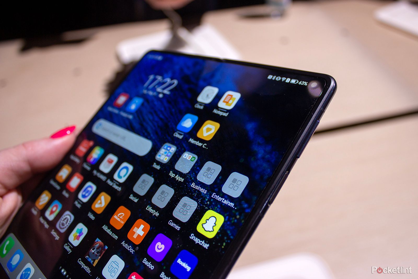 Huawei Mate X3 test: a foldable smartphone without Google services - digitec