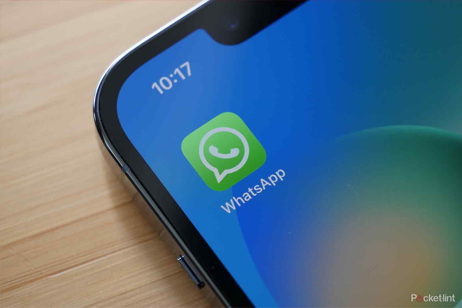 How to share screen on WhatsApp
