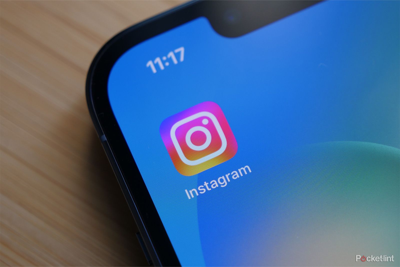 How to share a Note on Instagram