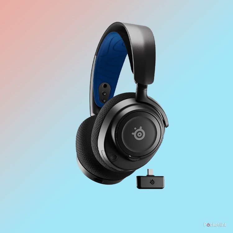 SteelSeries Arctis Nova 7P square